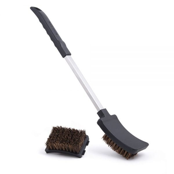 Baron Cleaning Brush with Natural Palmyra Bristles (3 Heads) – Broil King Cleaning brushes