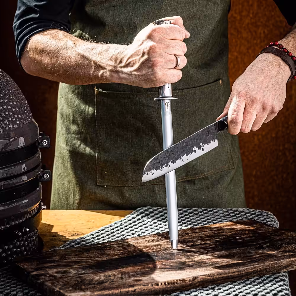 BRUTE FORGED SANTOKU KNIFE 18 CM Αξεσουάρ BRUTE FORGED SANTOKU KNIFE 18 CM Αξεσουάρ